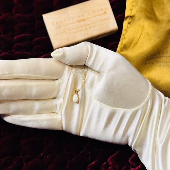 VINTAGE- 10K Gold -Natural Australian Opal & Diamond Necklace 18" -White Opal-1g - Picture 10 of 16